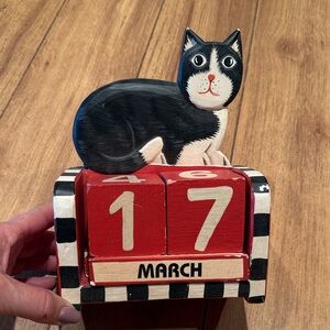 Vintage 90’s Black and White Cat Perpetual Desk Calendar